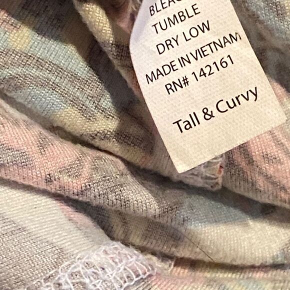 0572 LuLaRoe Size T & C Leggings Block Print Pink Cream Blue Black New - Picture 3 of 6